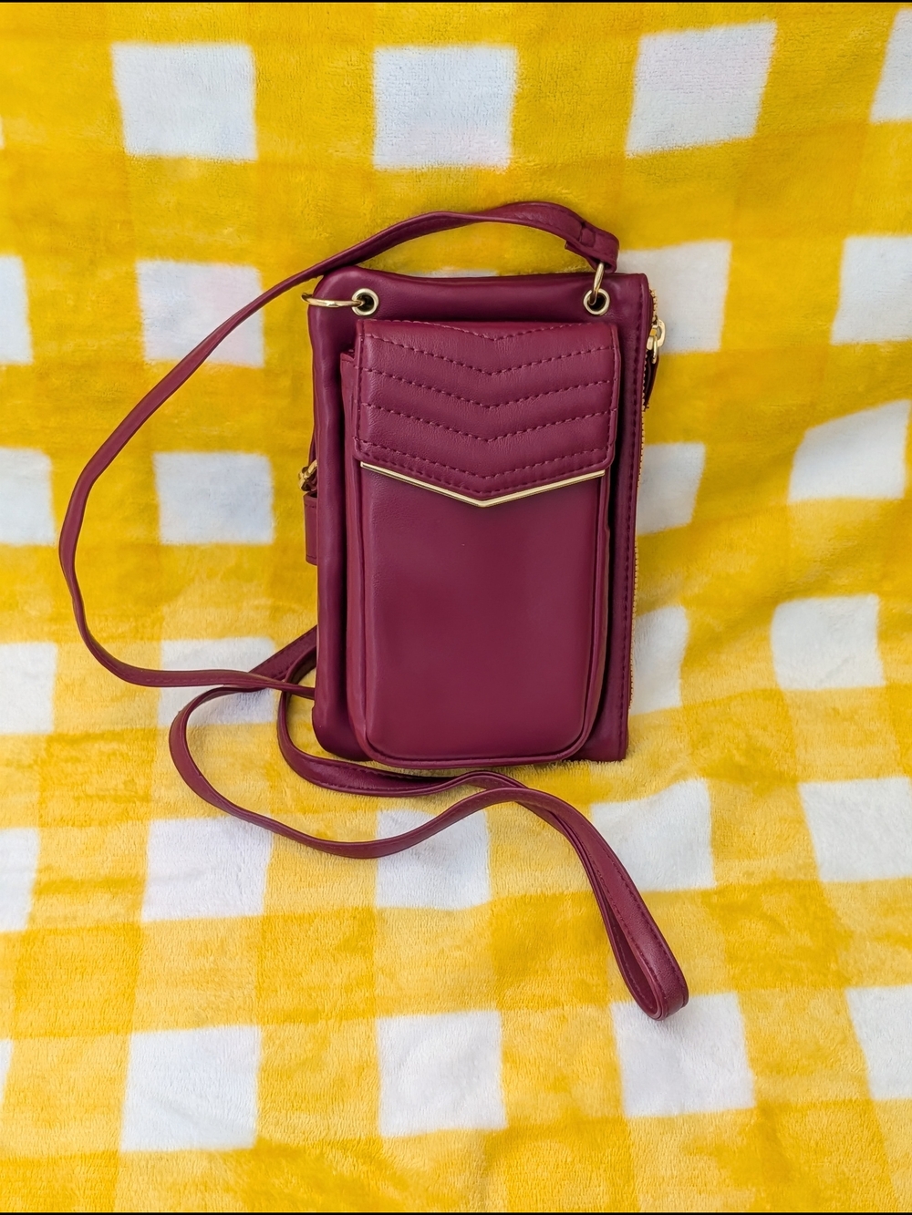 Women's Burgundy Crossbody Phone Bag - Unbranded